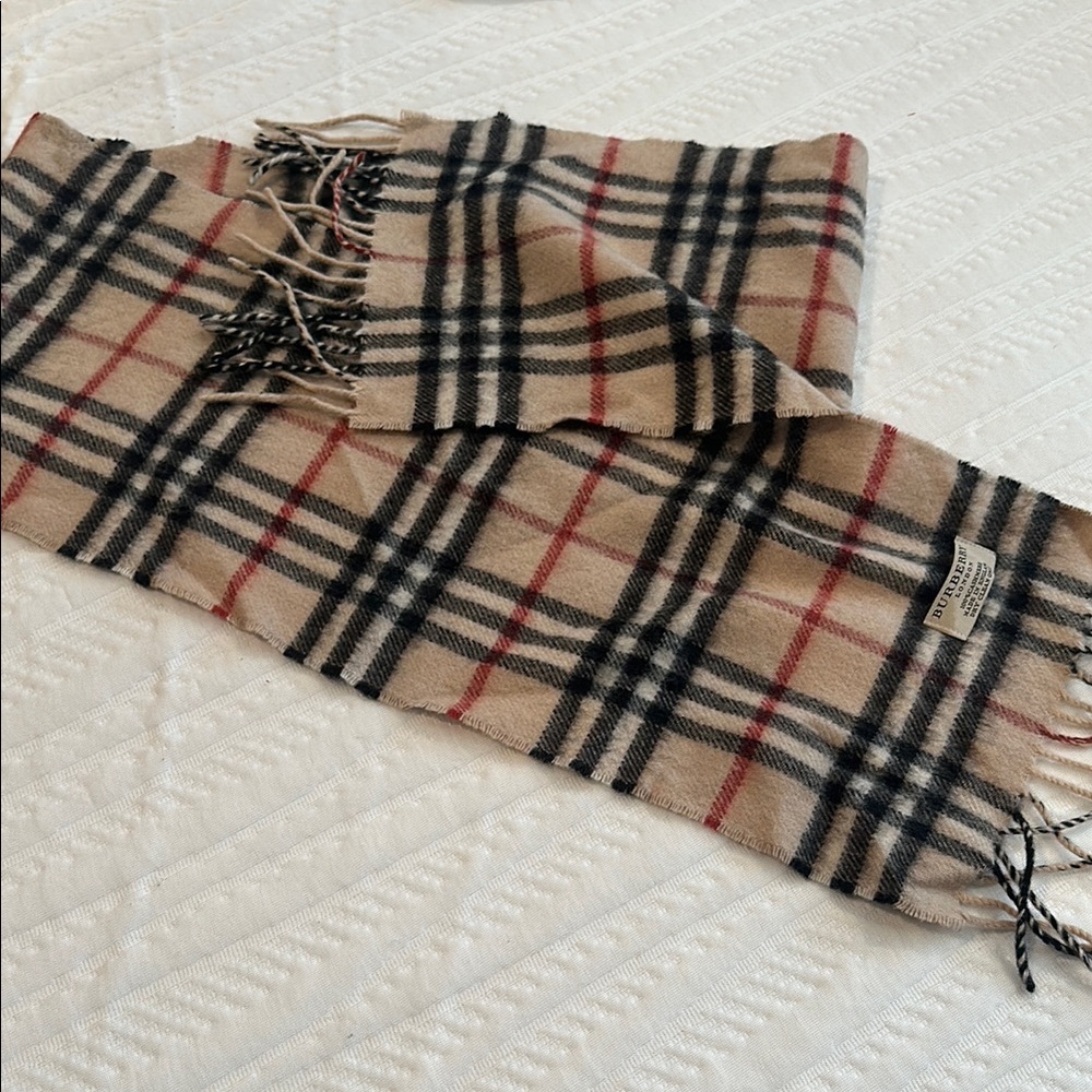 Burberry Beige Checkered Scarf